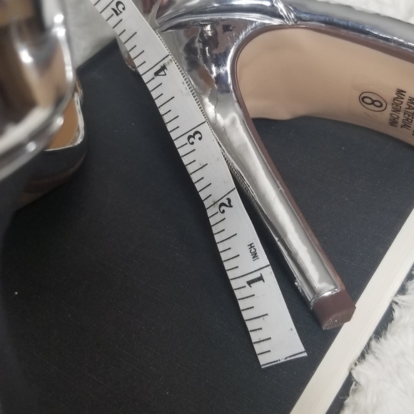 Diana Open Toe Sandals - Picture 3 of 5